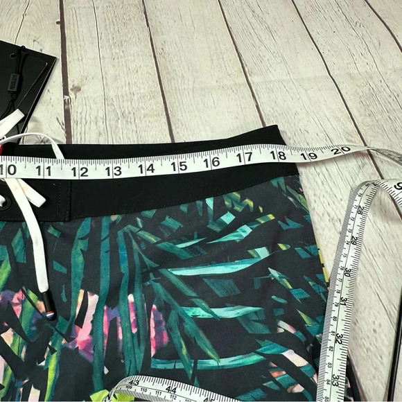 fourlaps board short swimwear night swim palms multi sz 34 athletic fit unlined - Picture 4 of 13
